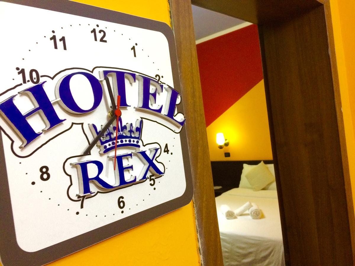 Hotel Rex Tirana Eksteriør billede